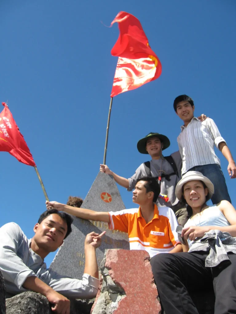 FULL DAY FANSIPAN TREKKING TOUR – RETURN BY CABLE CAR