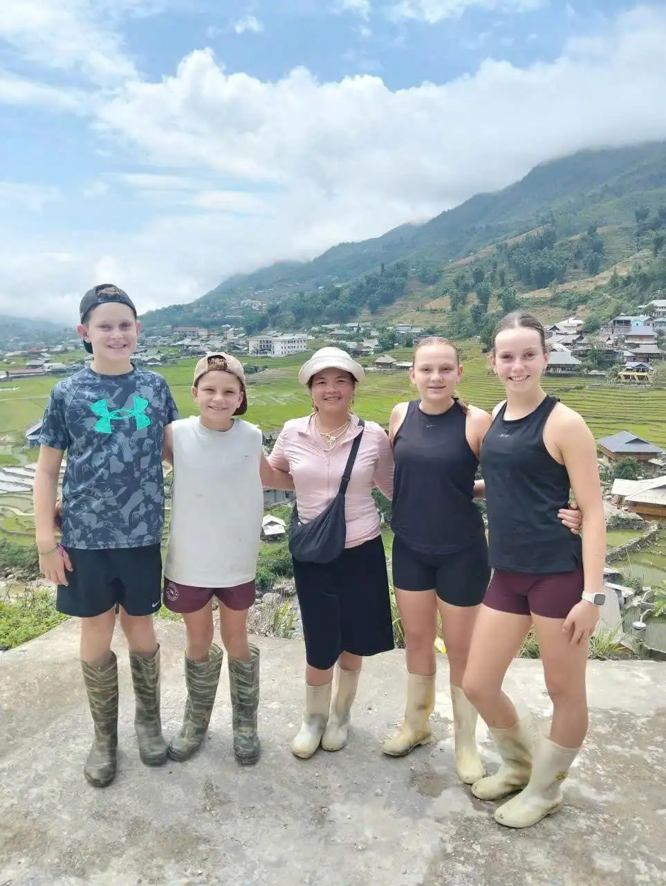 Sapa Pathfinder Travel.Top Things to Do in Sapa
